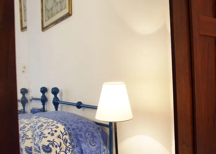 2 Passi Da Oda ve Kahvaltı 3*