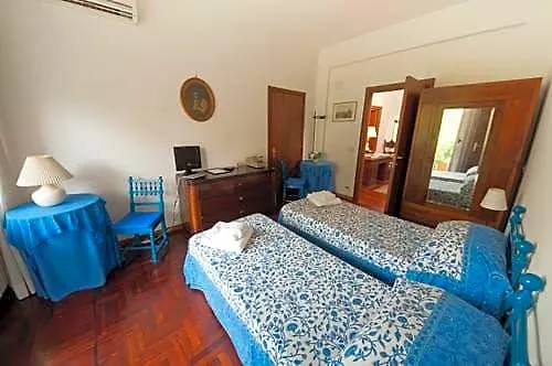 Oda ve Kahvaltı 2 Passi Da 3*